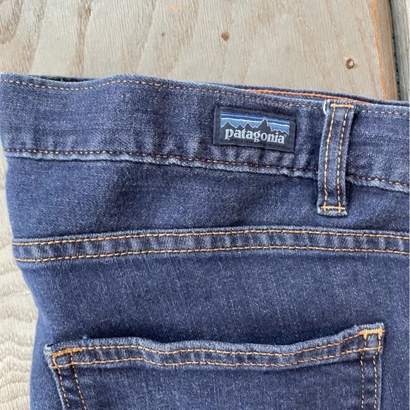 Patagonia slim leg denim jeans | size 30 - Picture 2 of 6